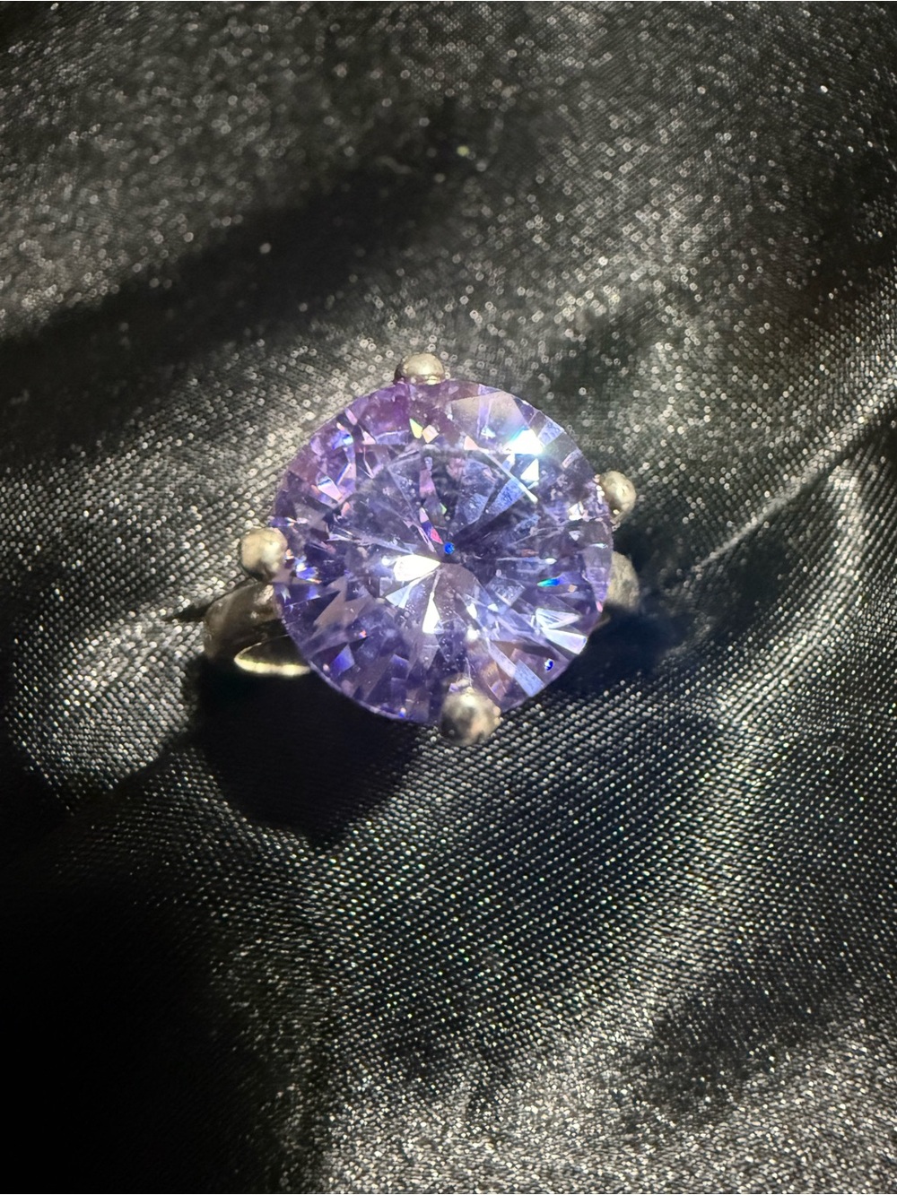 💍 Brilliant Round-Cut Lavender Purple CZ Cocktail Ring - 925 Sterling Silver